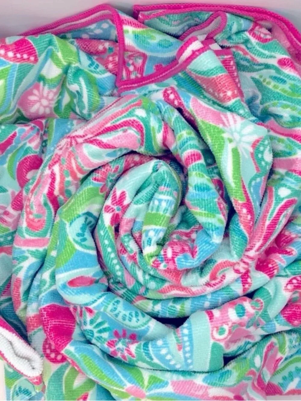 Lilly Pulitzer Lounge Towel Oversized Floral Pink Blue Beach Blanket Picnic